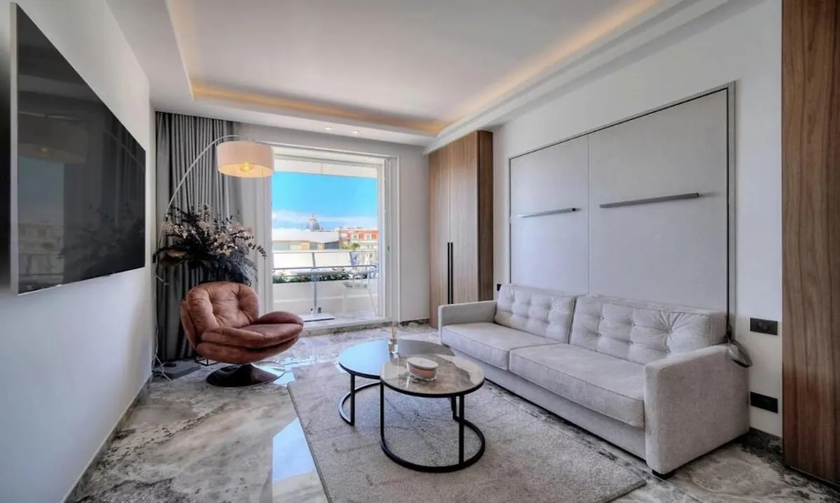 Cannes 1 Bedroom Apartment - M6 フランス
